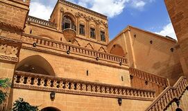 Yılbaşı Uçaklı Butik Mardin Turu (Eski Mardin de Kaya Ninova Hotel Konaklamalı)