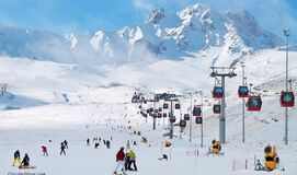 Yılbaşı Uçaklı KAPADOKYA TURU (Erciyes Kayak Merkezi ve Kayseri`li) 3 Gece Konaklamalı Gala Dahil