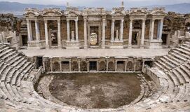 AFRODİSİAS HİERAPOLİS ANTİK KENTLERİ ve PAMUKKALE TERMAL KEYFİ (1 Gece Konaklamalı)
