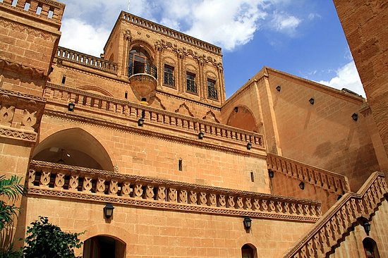 Yılbaşı Uçaklı Butik Mardin Turu (Ezidi ve Süryani Köyleriyle)
