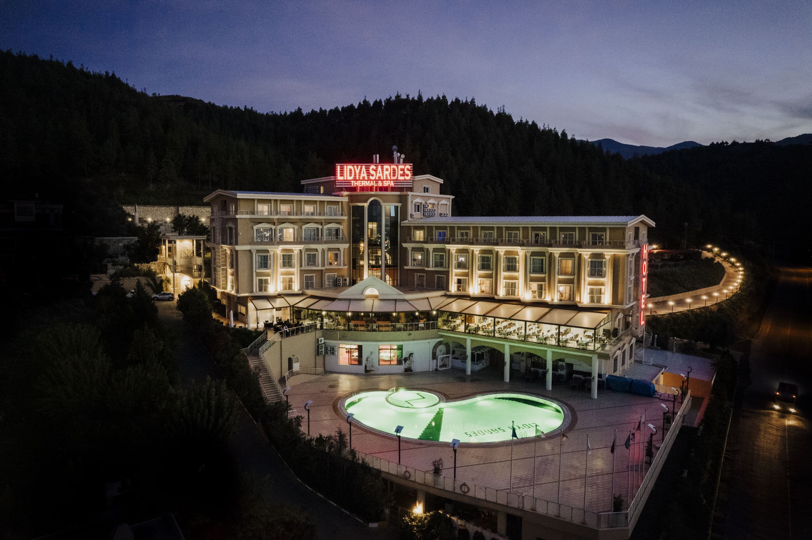 SALİHLİ LİDYA SARDES TERMAL HOTEL (1 Gece Konaklamalı Hafta Sonu Turu)