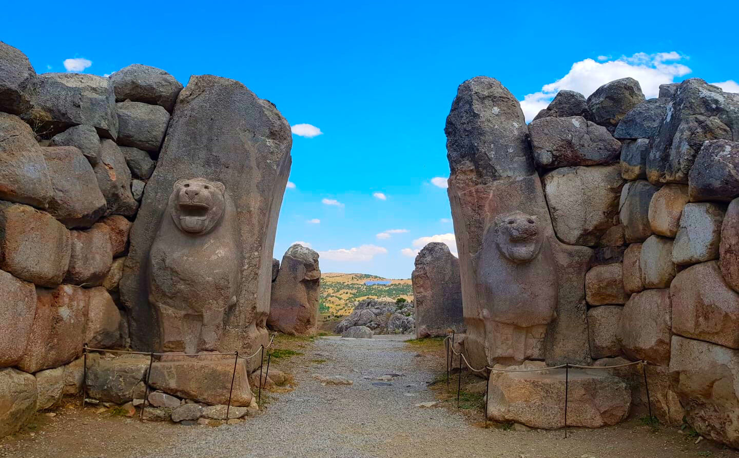 Otobüsle GALATYA TURU (Amasya- Tokat-Çorum-Hattuşaş-Ankara)