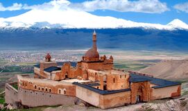 Uçakla Doğu Ekspresi Rotasında Van-Kars-Erzurum-Palandöken Turu (5 Gün-4 Gece)